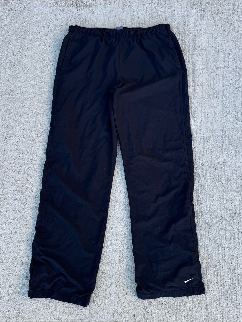 Nike Athletic Womens Black Track Pants Lined Windbreaker Soft She’ll Medium 8-10